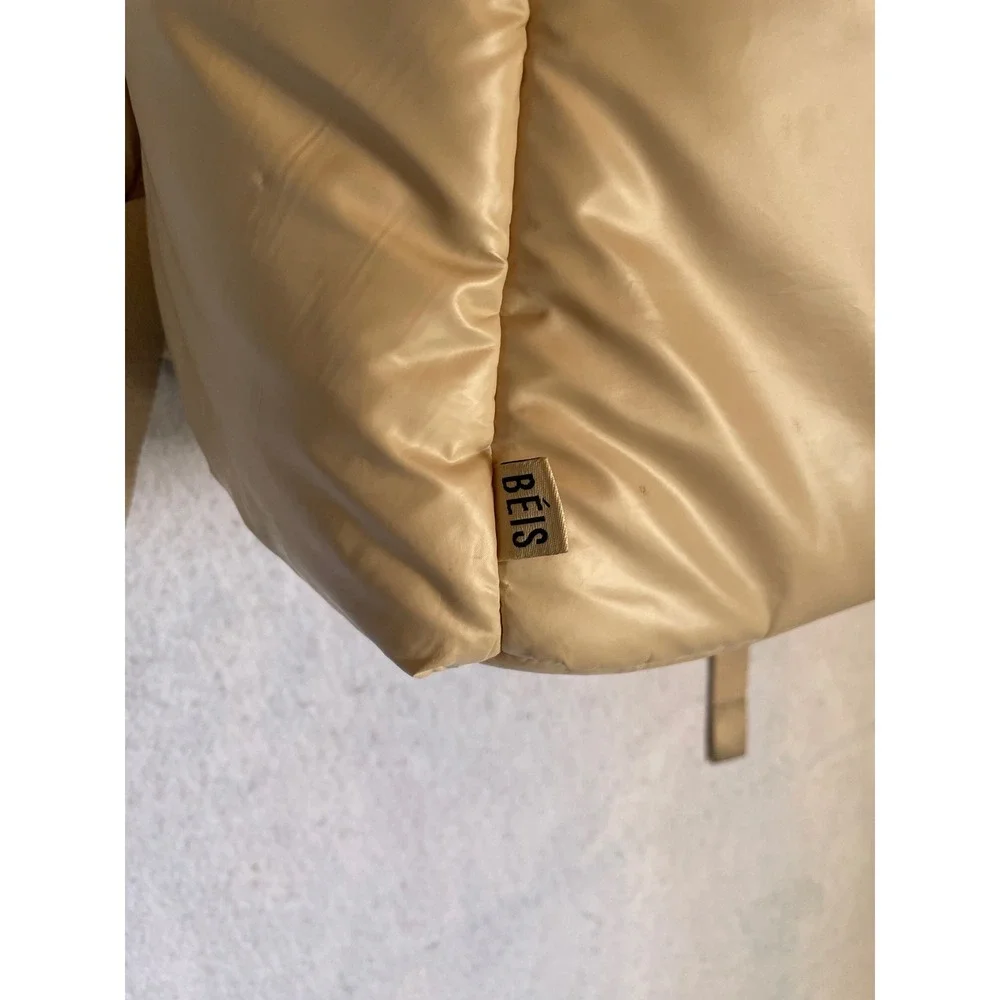 BEIS Puffy Cargo Backpack Beige Tan Quilted Lightweight Travel Bag Buckle Clasp